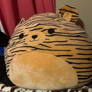 Squishmallow “Tina”